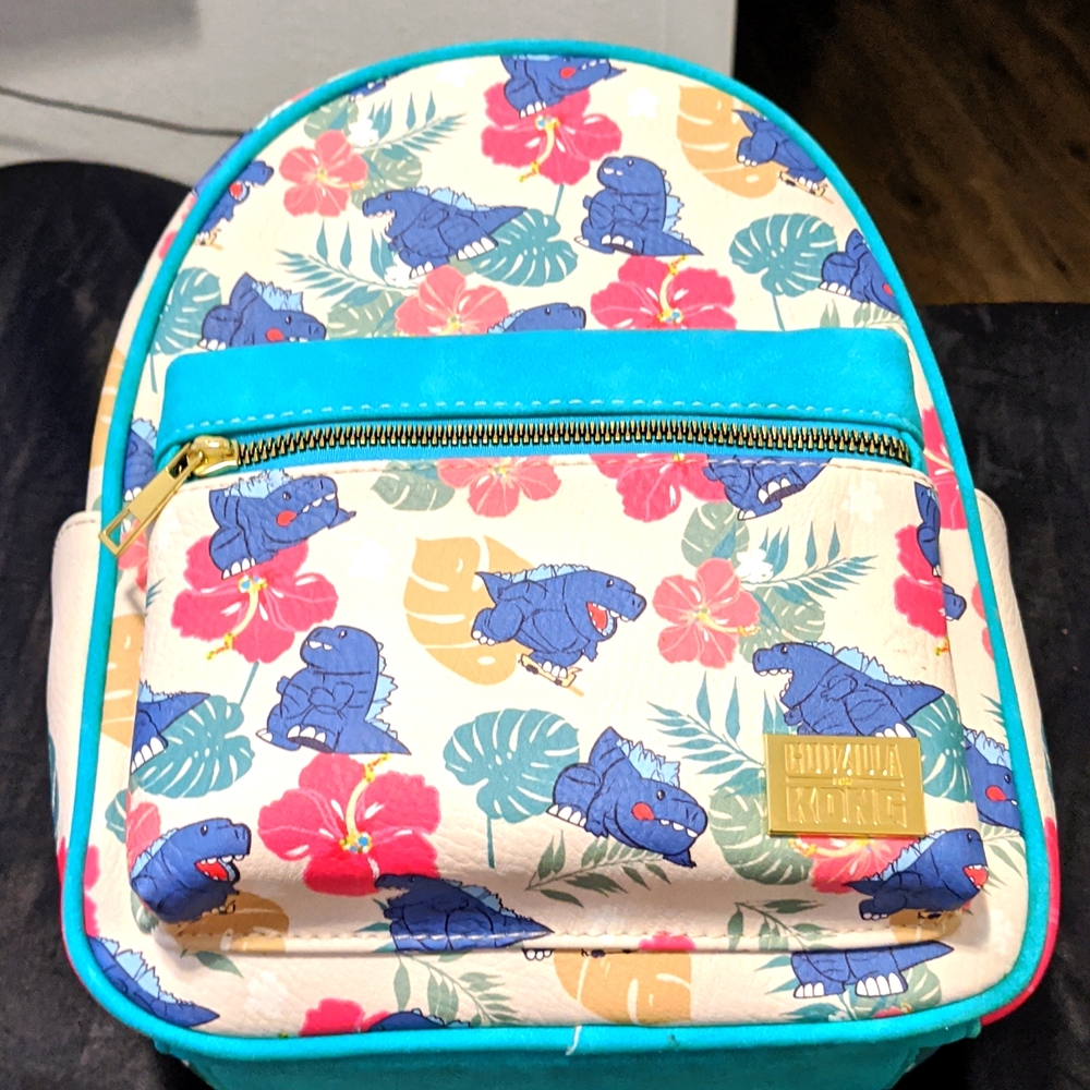 Godzilla vs Kong mini backpack